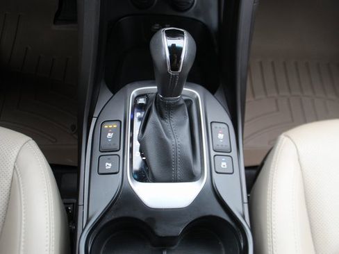 Used 2018 Hyundai Santa Fe Limited w/ Cargo Package image 24