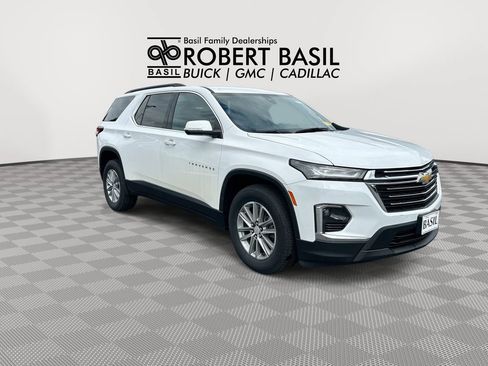 Used 2023 Chevrolet Traverse LT AWD/4WD image 2