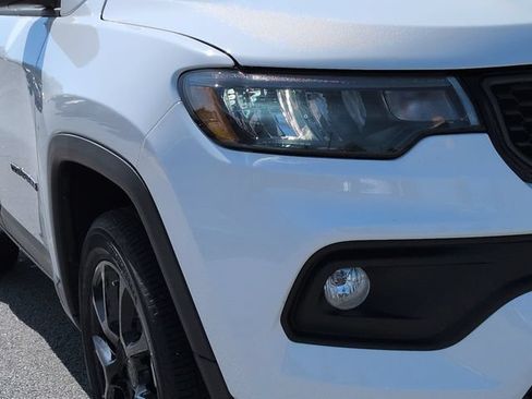 New 2026 Jeep Compass Latitude AWD/4WD image 9
