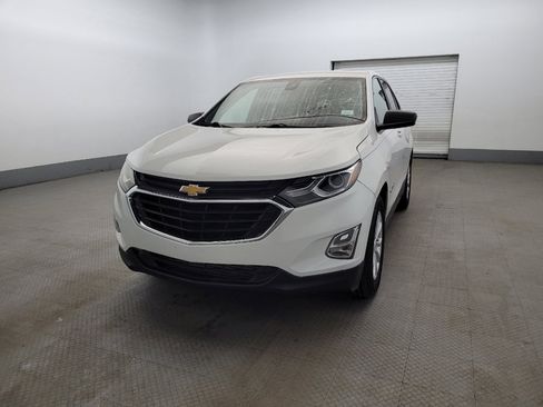 Used 2021 Chevrolet Equinox LS FWD image 15
