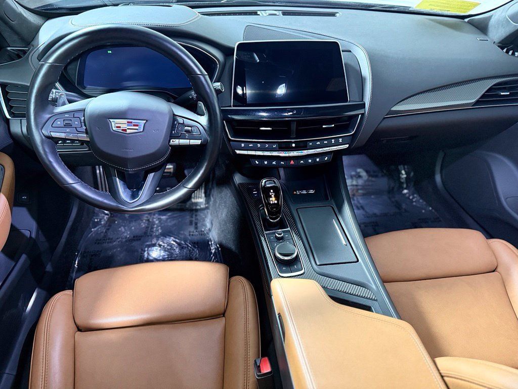 Used 2023 Cadillac CT5 V RWD image 11