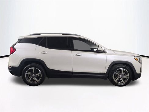 Used 2020 GMC Terrain SLT w/ Preferred Package image 4