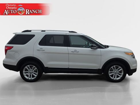 Used 2014 Ford Explorer XLT w/ Equipment Group 202A AWD/4WD image 6