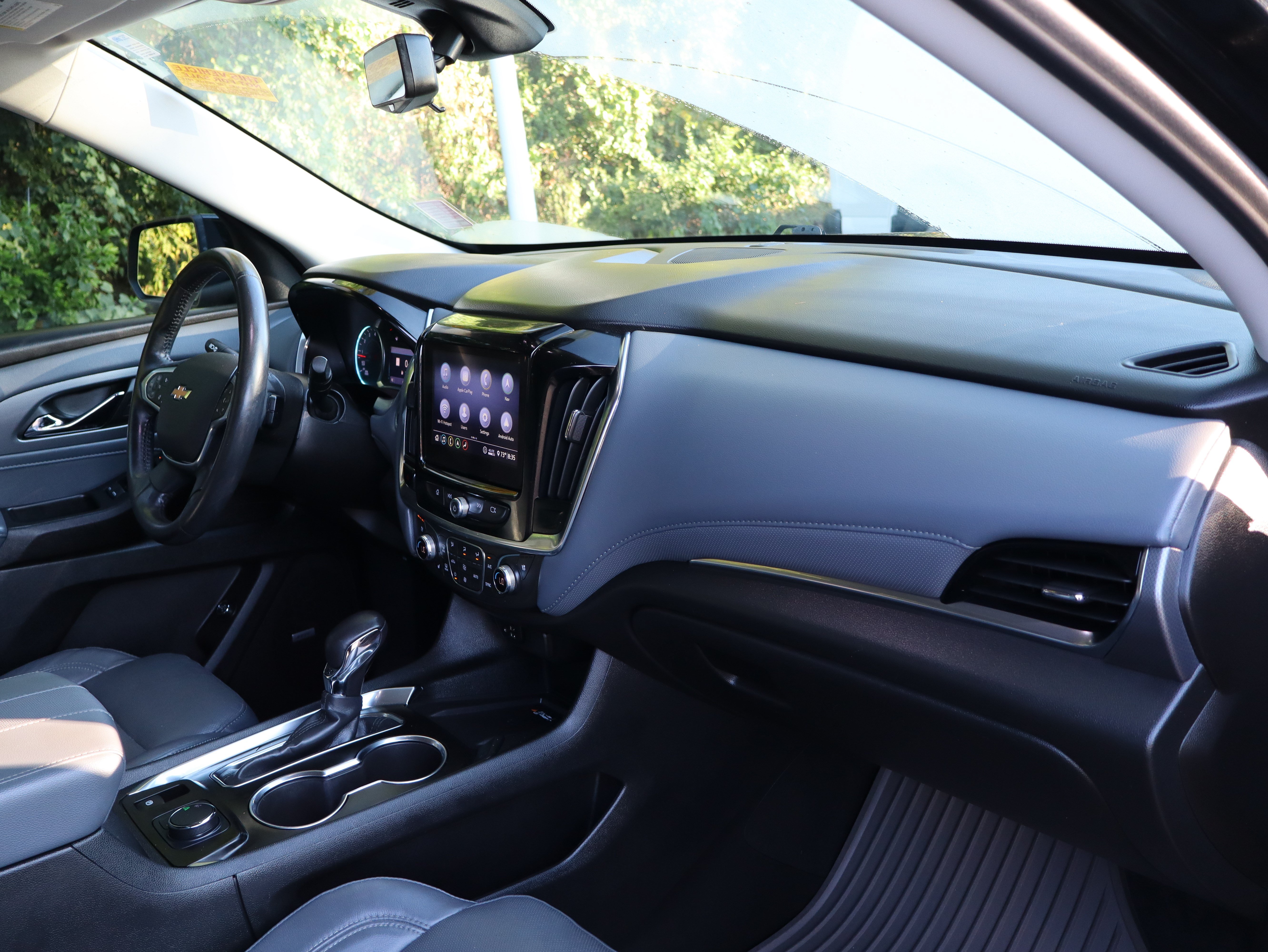 Used 2021 Chevrolet Traverse Premier FWD image 31