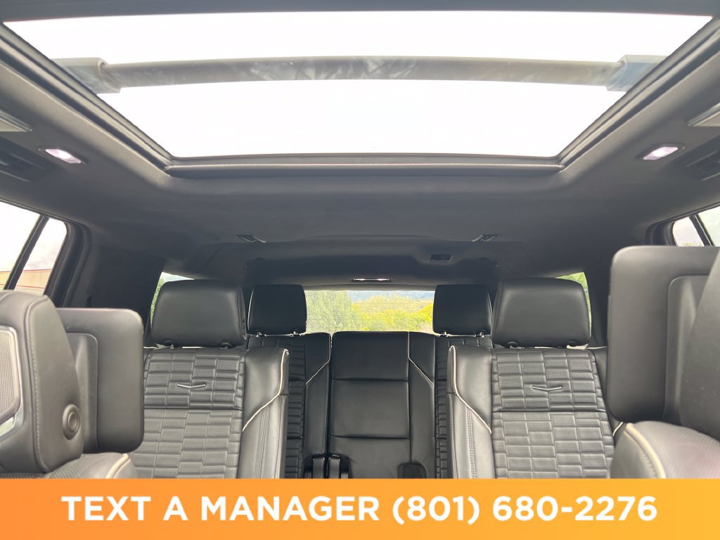 Used 2021 Cadillac Escalade ESV Premium Luxury Platinum AWD/4WD image 30