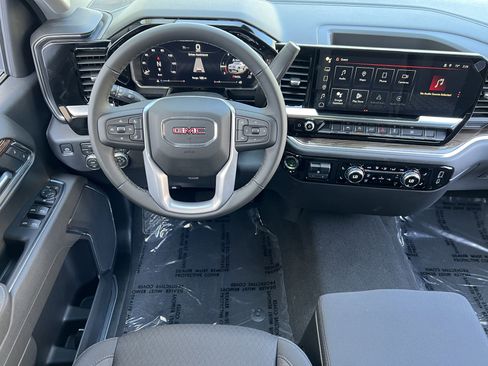 New 2026 GMC Sierra 1500 Elevation AWD/4WD image 32
