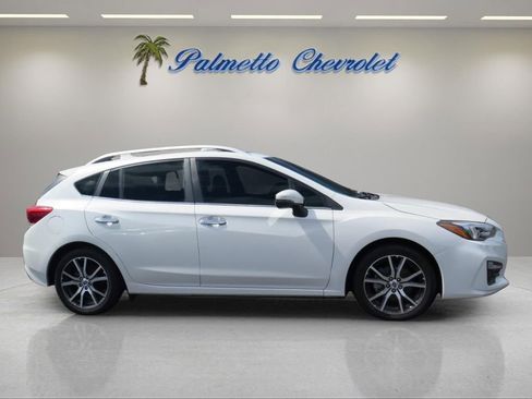 Used 2018 Subaru Impreza 2.0i Limited AWD/4WD image 2