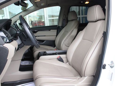 Used 2023 Honda Odyssey Elite image 15