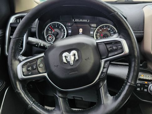 Used 2019 RAM 1500 Laramie AWD/4WD image 27