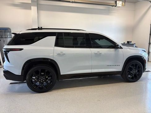 Used 2026 Chevrolet Traverse RS AWD/4WD image 10