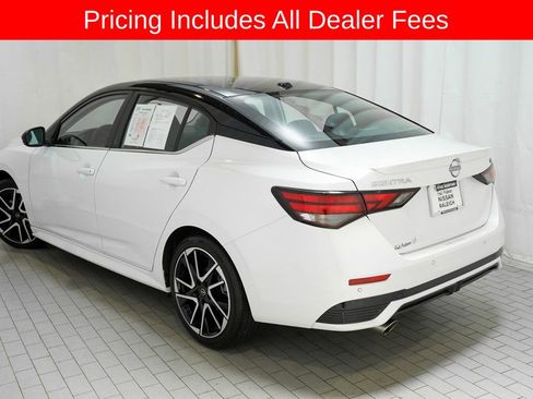 Certified 2025 Nissan Sentra SR FWD image 3
