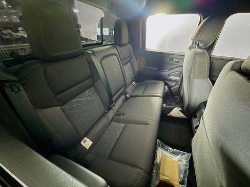 New 2026 Nissan Frontier SV w/ SV Convenience Package image 26