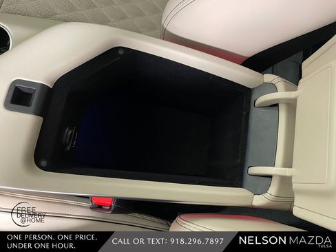 Used 2025 Genesis GV70 3.5T Sport w/ Sport Advanced Package image 33