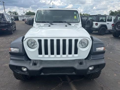 Used 2018 Jeep Wrangler Unlimited Sport S AWD/4WD image 8