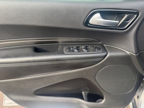 Used 2021 Dodge Durango SXT w/ 3rd Row Seating Group image 14