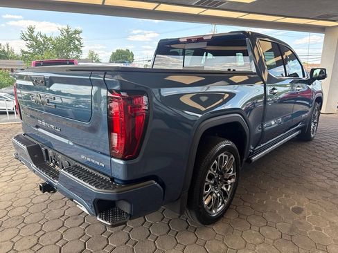 Used 2025 GMC Sierra 1500 Denali Ultimate AWD/4WD image 6
