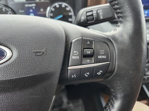 Used 2022 Ford Maverick Lariat w/ Lariat Luxury Package image 13