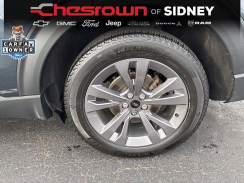 Used 2023 Ford Explorer XLT w/ Equipment Group 202A AWD/4WD image 10