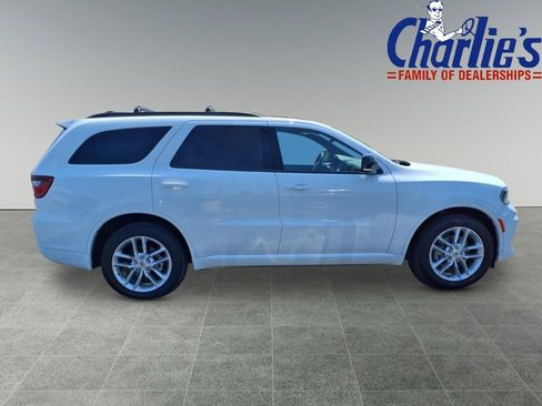 Used 2024 Dodge Durango GT image 3