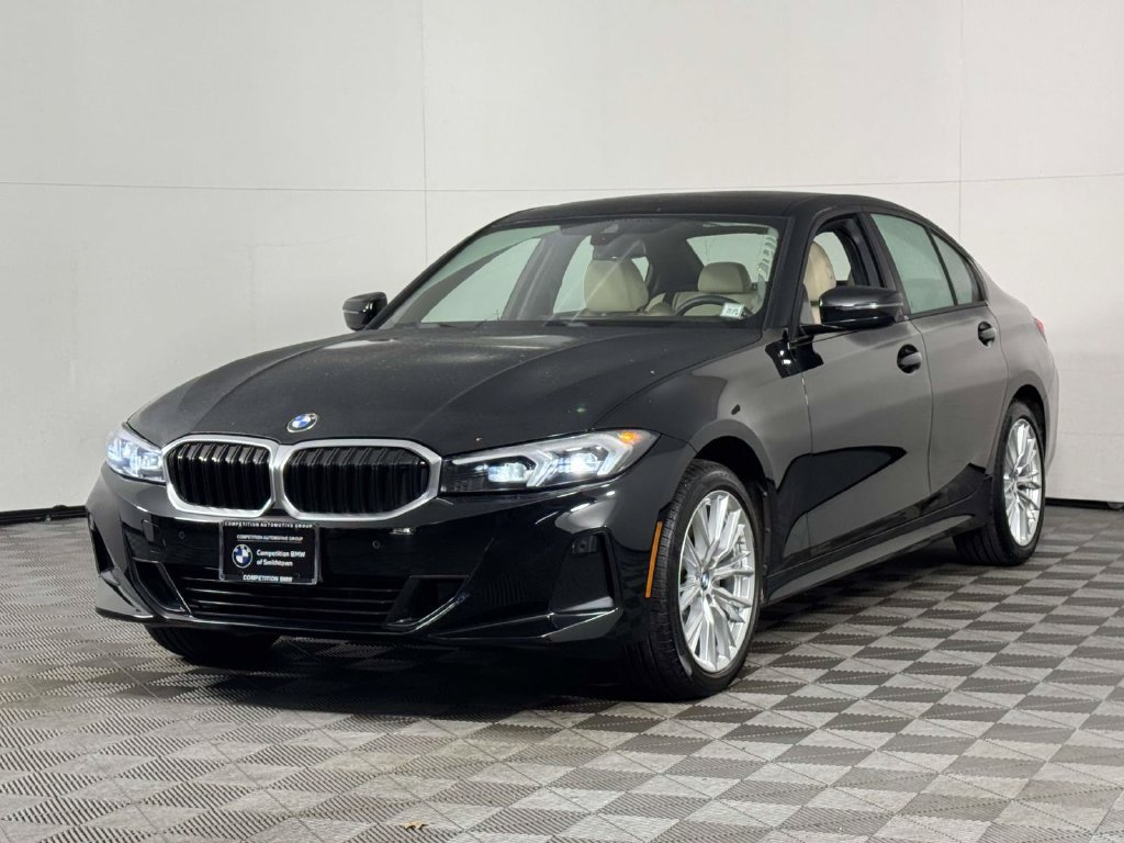 Used 2023 BMW 330i xDrive Sedan w/ Driving Assistance Package AWD/4WD image 7