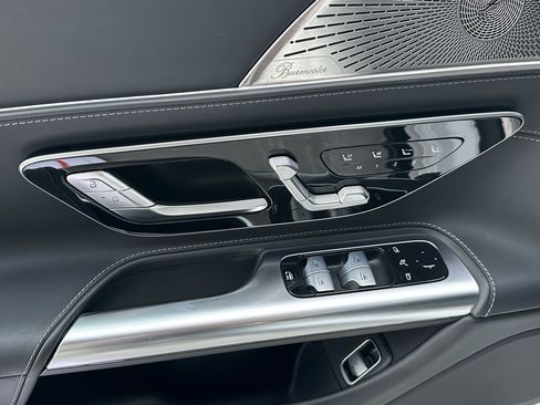 Used 2022 Mercedes-Benz SL 63 AMG 4MATIC image 15