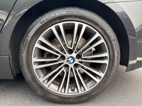 Used 2017 BMW 540i xDrive AWD/4WD image 15