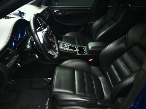 Used 2018 Porsche Macan GTS AWD/4WD image 51