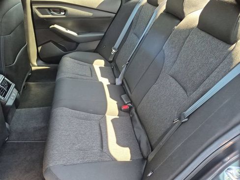 Used 2025 Honda Accord LX image 27