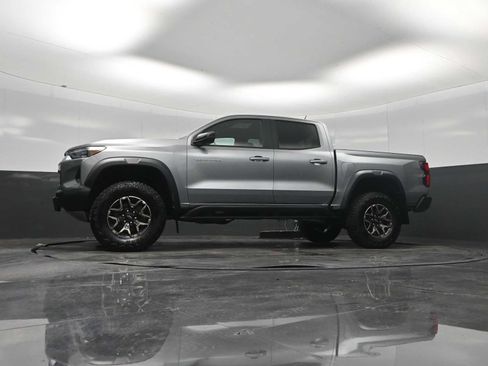 Used 2024 Chevrolet Colorado ZR2 w/ ZR2 Convenience Package III AWD/4WD image 21