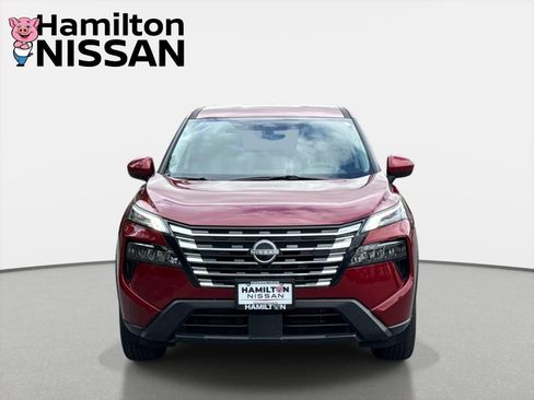 Certified 2026 Nissan Rogue SV AWD/4WD image 6