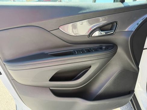 Used 2022 Buick Encore Preferred w/ Safety Package FWD image 11