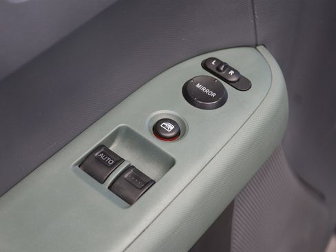 Used 2005 Honda Element EX image 75
