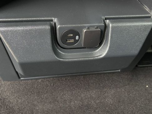 Certified 2022 Ford F150 XLT image 24