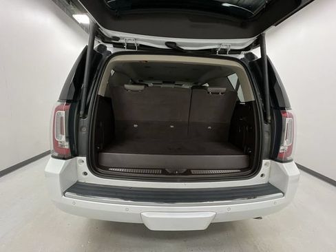 Used 2016 GMC Yukon Denali w/ Open Road Package AWD/4WD image 27
