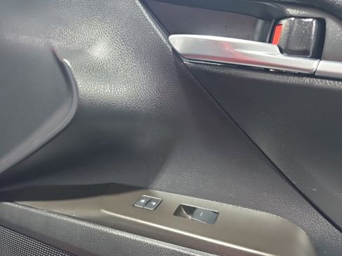 Used 2023 Toyota Camry SE image 15