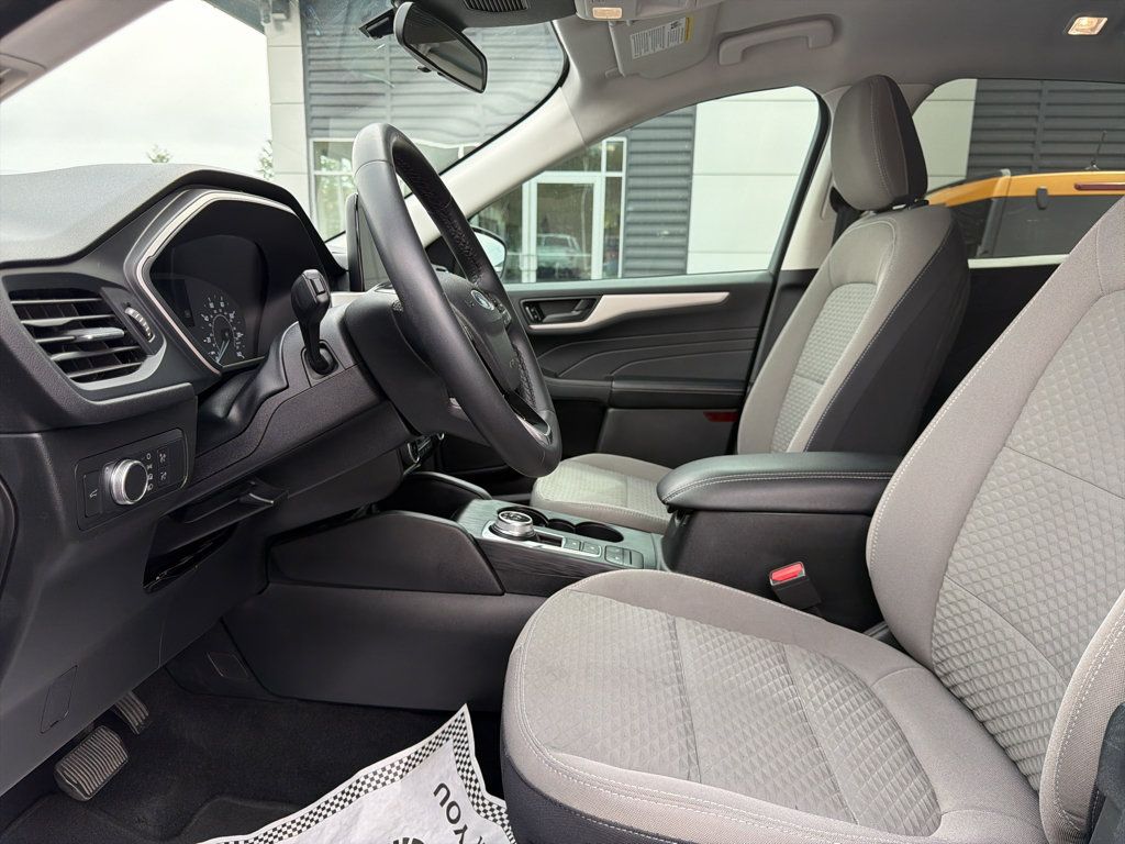 Used 2022 Ford Escape SE w/ Convenience Package AWD/4WD image 33