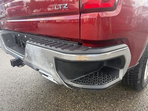 Used 2021 Chevrolet Silverado 1500 LTZ w/ Z71 Off-Road Package image 25