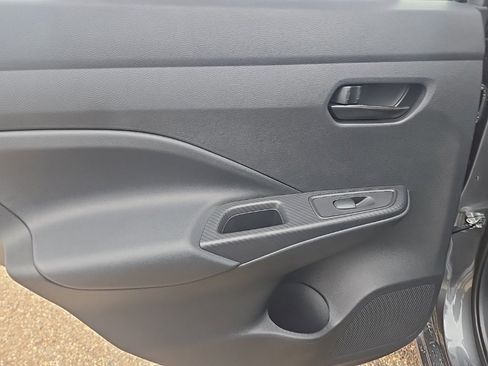 New 2025 Nissan Versa S w/ Trunk Package image 25