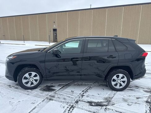 Used 2023 Toyota RAV4 LE image 6