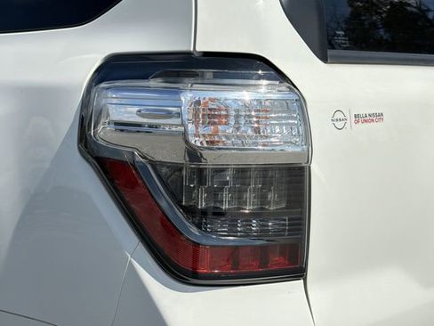 Used 2021 Toyota 4Runner SR5 Premium w/ Moonroof Package image 26