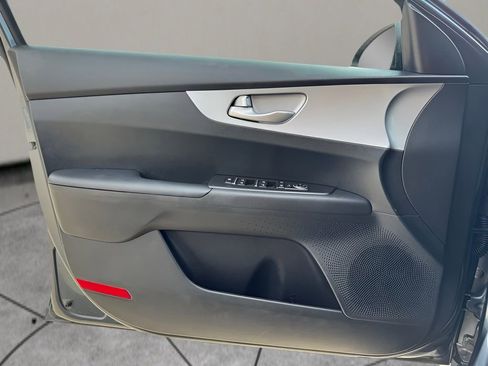 Used 2023 Kia Forte LXS image 26