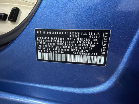 Used 2018 Volkswagen Jetta SEL FWD image 32