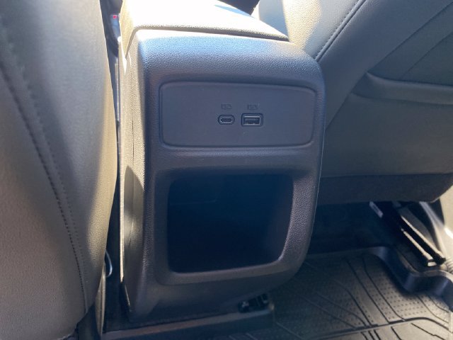 Used 2025 Chevrolet Trax ACTIV w/ Sunroof Package FWD image 20
