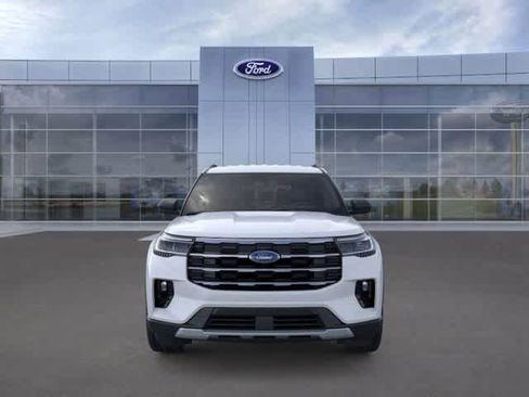 New 2026 Ford Explorer Active w/ Active Comfort Package image 6