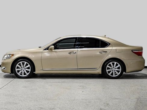Used 2007 Lexus LS 460 RWD image 15