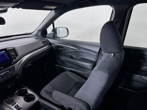 Used 2022 Honda Pilot Sport image 20