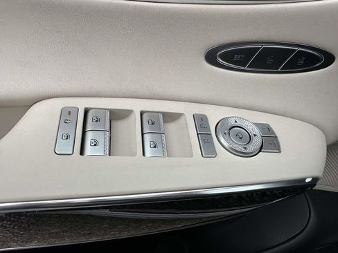 New 2026 Genesis GV70 3.5T Sport Prestige AWD/4WD image 32