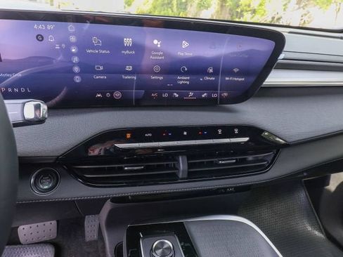 New 2026 Buick Enclave Preferred w/ Power Package FWD image 19