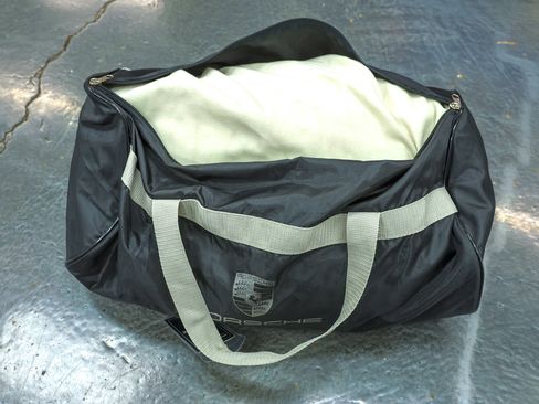 Used 2016 Porsche Boxster Spyder image 97