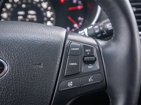 Used 2015 Kia Sorento EX image 13